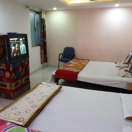Laxmi Lodge Chittorgarh Exterior photo
