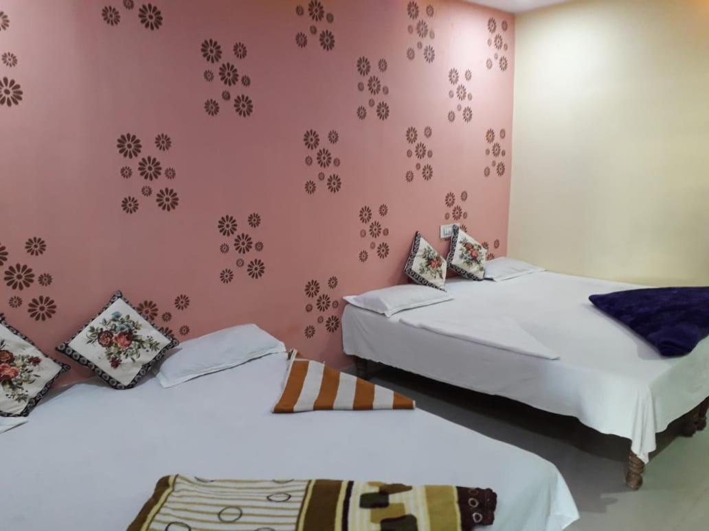 Laxmi Lodge Chittorgarh Exterior photo